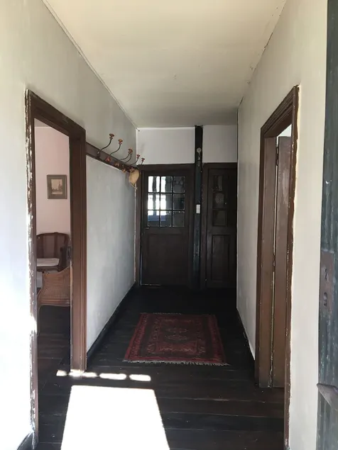 La Maison sur La Rivière - Image 1