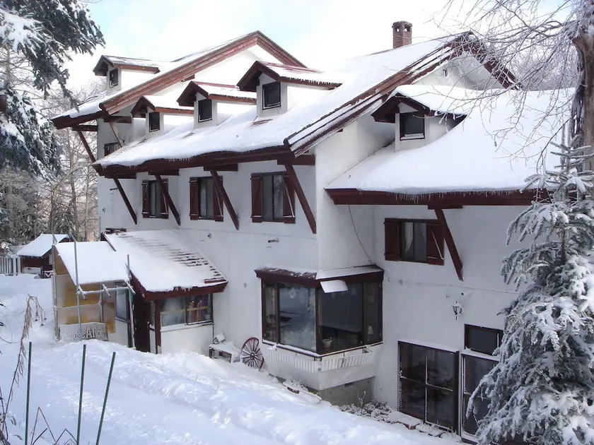Lodge Alice - Image 1