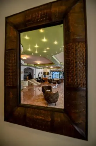 Majestic Jupiter Hotel - Image 1