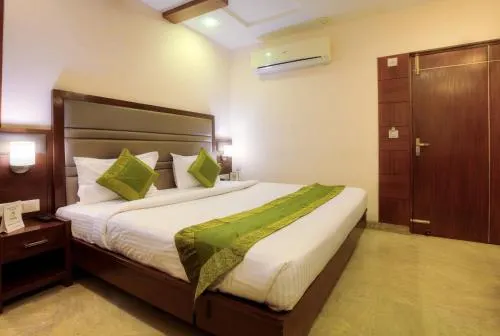 Mint Hotel Chandigarh - Image 1