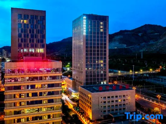 Home Inn Selected Hotel (Xining High-Speed Railway Station Branch) - Image 1