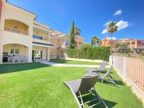 Soleada PBaja con Gran Terraza a pie de piscina Altaona Golf - Image 1