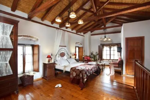 Pietra Suite - Image 1