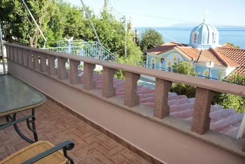 Irini Plomariou Apartments - Image 1