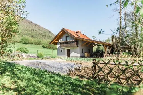 Holiday Homes Na Biru - Image 1