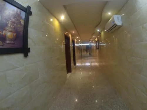 Fakhamat Al Orjoana & Suites - Image 1