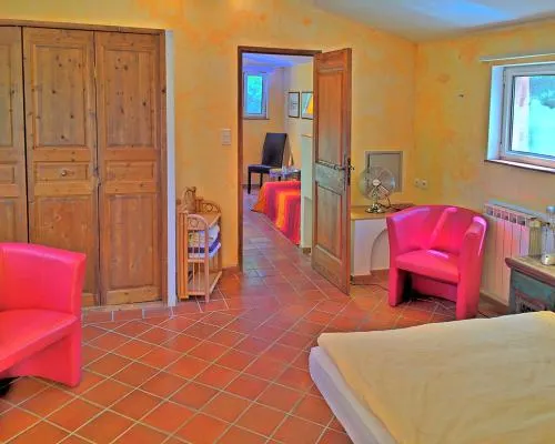 Domaine De Paraillon - Image 1