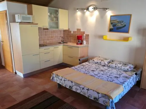 Apartment Loma - Image 1