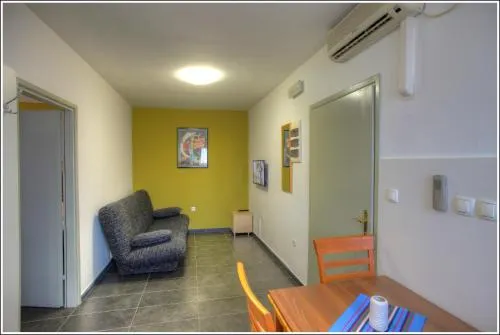 Bokun Apartments II - Image 1