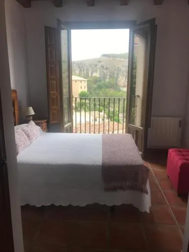 Apartamentos Santa Marta - Image 1