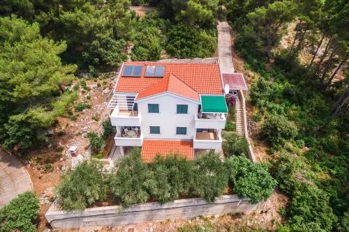 Villa Gloria - Image 1