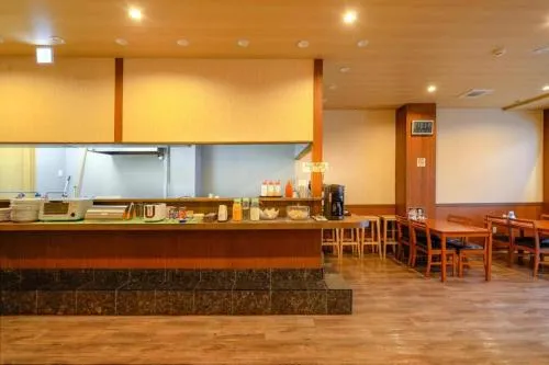 Hotel Naniwa Shinsekaimae - Image 1