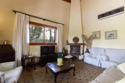 Villa Roura - Image 1