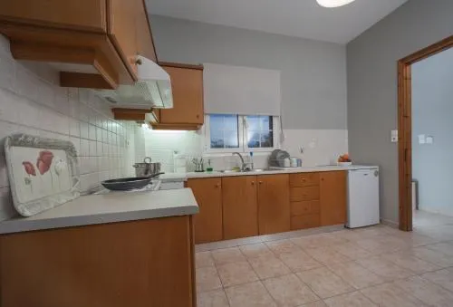 Live in Lemnos Apartments - Image 1