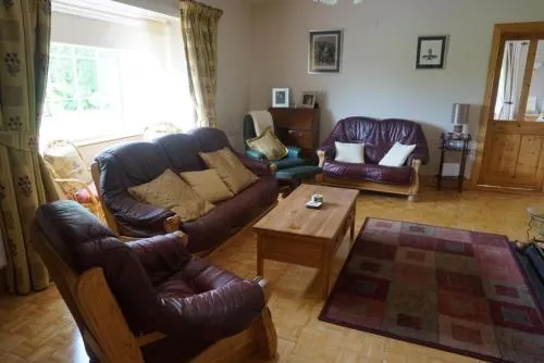 The Lodge B&B - Image 1