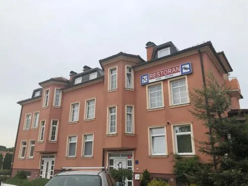 Hotel Raj - Image 1