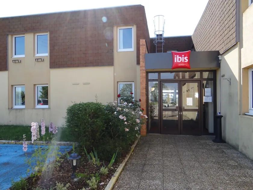 Ibis Auxerre Sud - Image 1
