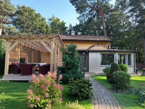 House By The Sea With Hot Tub - Image 1