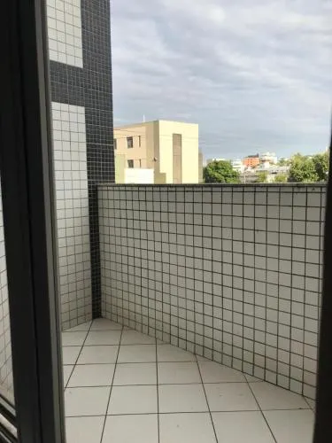 SM Palace Hotel - Image 1