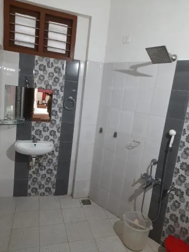 Pebble Coast Resort - Image 1