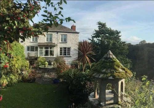 Central Boscastle studio flat - Image 1