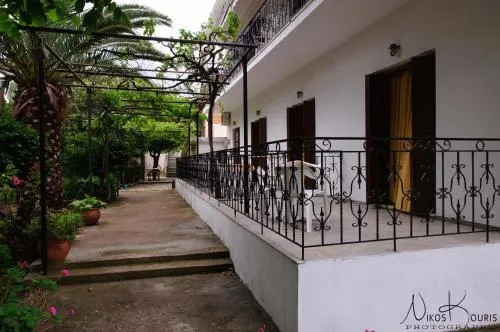 Drivas Apartments - Image 1