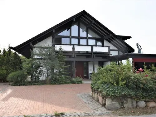 Garden apartment in a rural idyll - Image 1