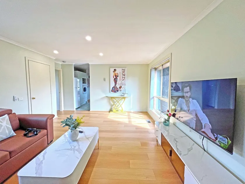 Pet-Friendly Retreat 2BR Ringwood Prime location - Image 1