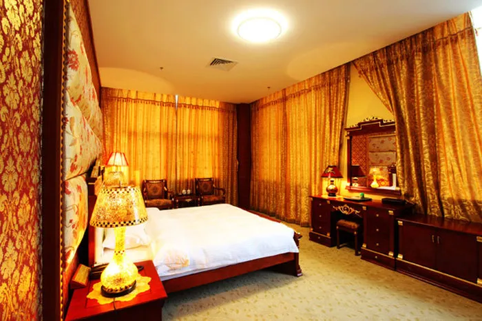 Logistics Business Hotel - Image 1
