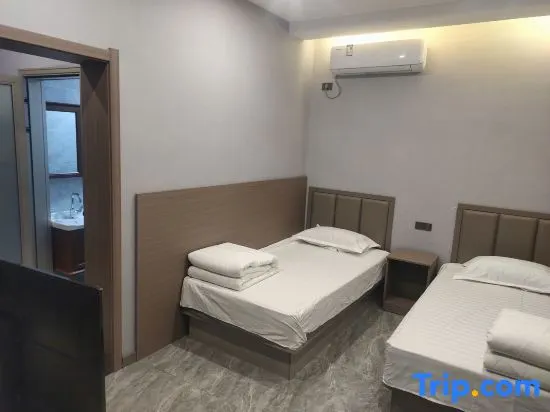 Qingxu Biyuan Hotel - Image 1
