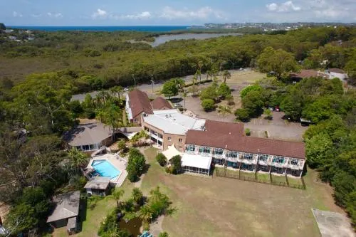 Apollo Resort Wamberal - Image 1