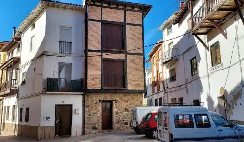 Casa la Fuentecilla - Image 1