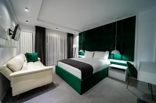 Velvet Home - Image 1