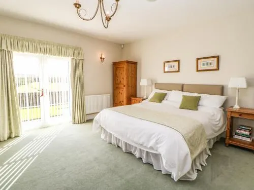 Burnhope Shooting Lodge - Image 1