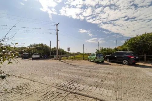 Apto com sacada 200m da praia - Ingleses VIN202 - Image 1