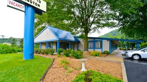 Americas Best Value Inn Covington VA - Image 1