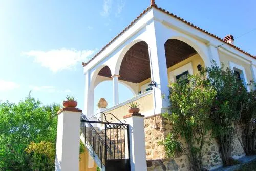 5 bedrooms villa at Limnos 250 m away from the beach with sea view enclosed garden and wifi - Image 1