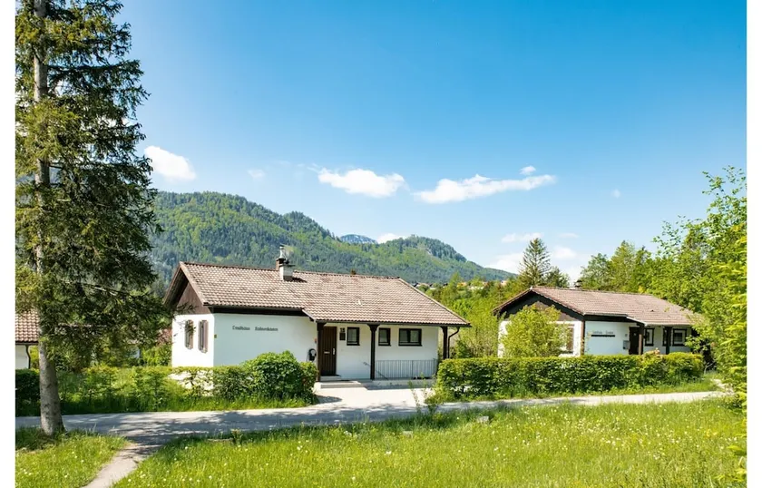 Holiday home in F ssen with garden - Image 1