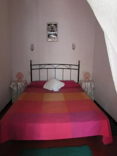 Casa Els Grecs - Image 1