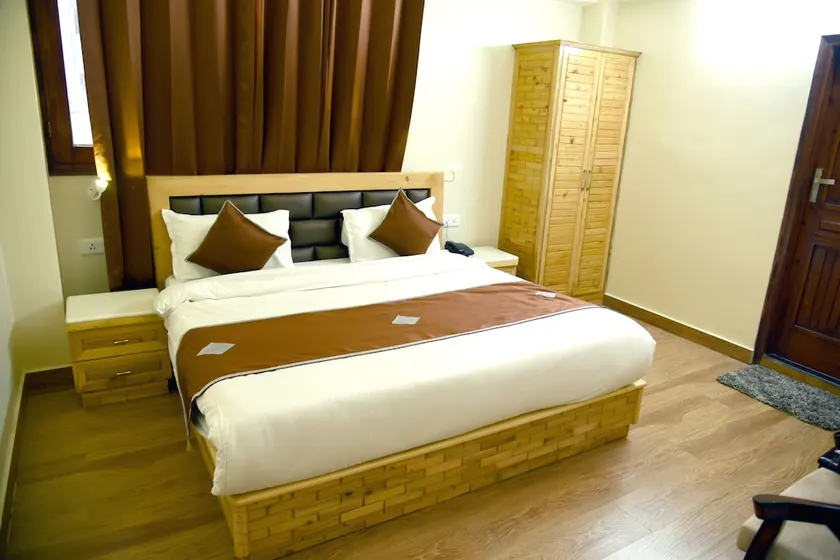 Hotel Uphar - Image 1