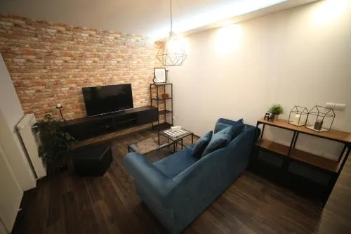 Apartament No 5 - Image 1