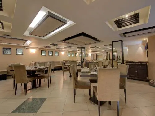 OYO Rooms Mecon - Image 1