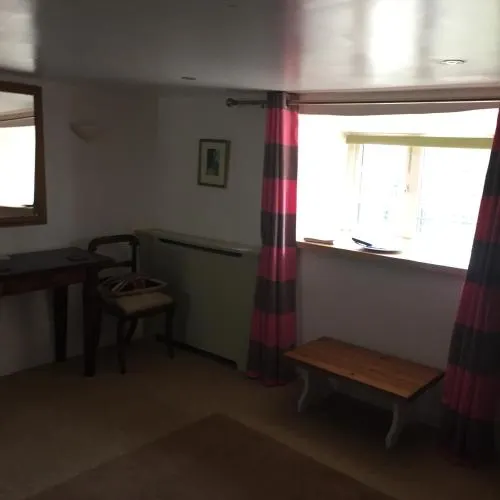 Littlebridge Farmhouse - Image 1