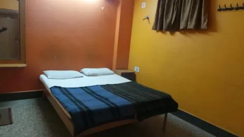 Hotel Shiva Ganga - Image 1