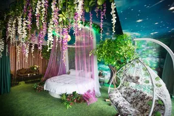 Love Romantic Scene Hotel - Image 1