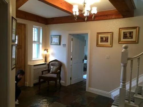 The Cove Lodge B&B - Image 1
