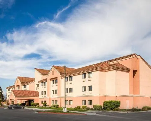 Rodeway Inn Watsonville - Image 1