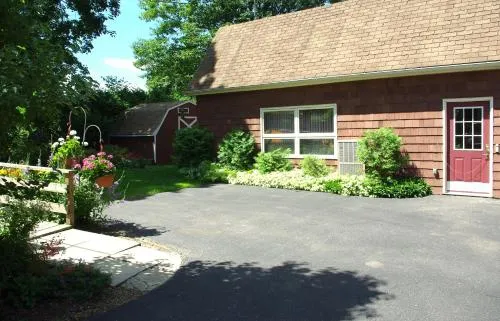 Cedar Cottage B&B - Image 1