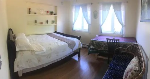 Youth Hostel - Image 1