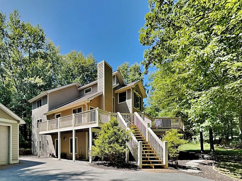 Black Bear Lodge - Image 1